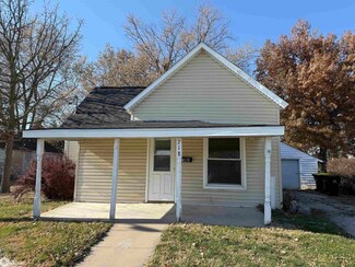 718 Roosevelt Blvd, Osceola, IA 50213