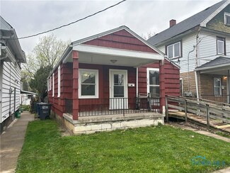3419 Maple St, Toledo, OH 43608