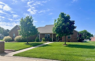 133 Gladwyn Dr, Millstadt, IL 62260