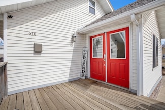 616 3rd Ave NW, Minot, ND 58703