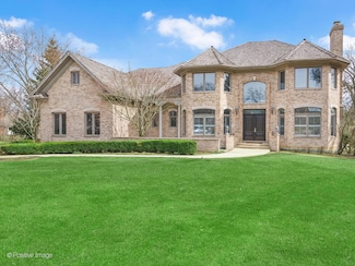 8 Shiloh Ct, Burr Ridge, IL 60527
