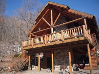 S7554 Lake Rd, Hillpoint, WI 53937