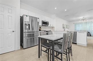1285 Oxford Ln Unit 227, Naples, FL 34105