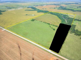 4120 N Cedar Rd, Calumet, OK 73014