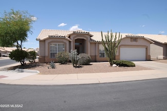 7138 W Rivulet Dr, Tucson, AZ 85743