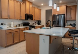 8764 Nakota Way, Sacramento, CA 95828