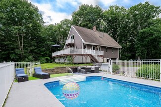 456 Wentworth Rd, Brookfield, NH 03872