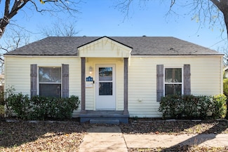 604 Dunn St, Waxahachie, TX 75165
