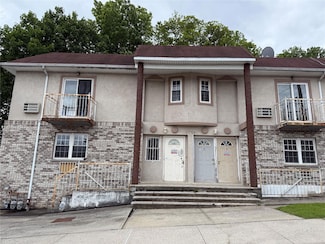 1754 Givan Ave, Bronx, NY 10469