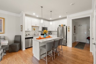 4 Francis Dr Unit 105, Andover, MA 01810