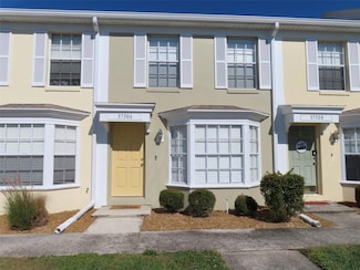 37306 Embassy Park Ln Unit B11, Dade City, FL 33525