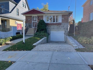 1415 157th St, Whitestone, NY 11357