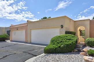 6104 Osuna Rd NE, Albuquerque, NM 87109