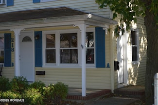 218 Mechanic St, Red Bank, NJ 07701