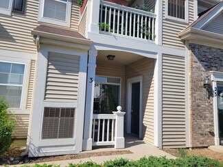 2245 Aurora Dr Unit 3, Pingree Grove, IL 60140