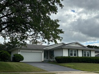 1720 W Parkside Dr Unit 1, Hoffman Estates, IL 60192