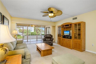 215 Cypress Way E Unit B2, Naples, FL 34110