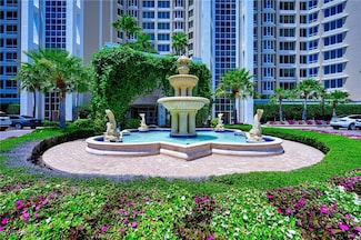 7117 Pelican Bay Blvd Unit 1001, Naples, FL 34108