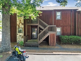 102 Aspen Ct Unit 102, Winston Salem, NC 27106