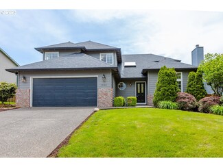 12382 SE Huron St, Clackamas, OR 97015