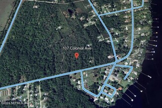 107 Colonial Ave, Crescent City, FL 32112
