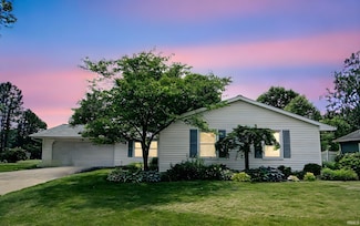 1504 Hillcrest Dr, North Manchester, IN 46962