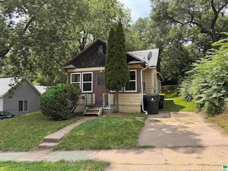 115 S Paxton St, Sioux City, IA 51105