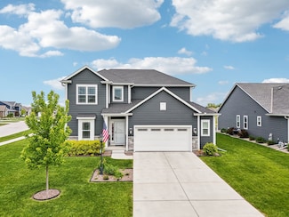 35230 Winnebago Ct, Oconomowoc, WI 53066