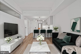 569 N 5th St Unit 621, Philadelphia, PA 19123