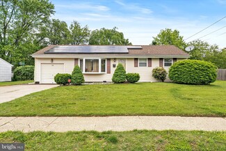 11 Langdon Rd, Burlington, NJ 08016