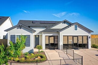 1448 Wadsworth Cir, Roseville, CA 95747