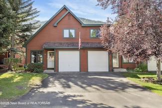 20 W Karns Ave, Jackson, WY 83001