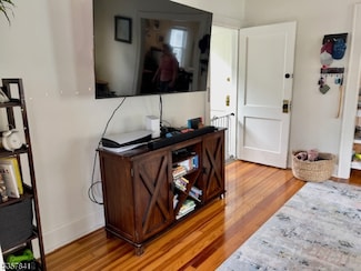 311 Willow Ave Unit 313, Garwood, NJ 07027