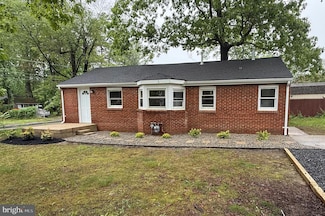 34 Olive St, Browns Mills, NJ 08015