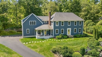 172 Carolyn Cir, Marshfield, MA 02050