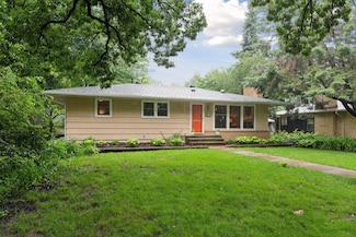 4113 Beverly Ave, Golden Valley, MN 55422