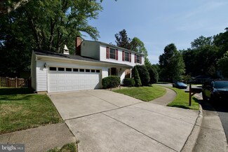 8489 Rainbow Bridge Ln, Springfield, VA 22153