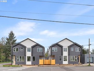 8015 SE 72nd Ave, Portland, OR 97206
