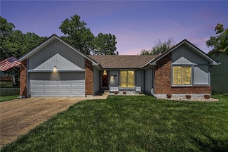 7816 Garnett St, Overland Park, KS 66214