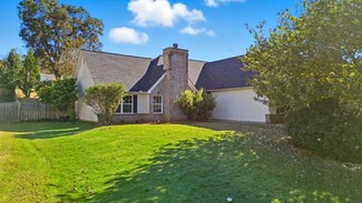 1000 Jefferson Walk Cir, Jefferson, GA 30549