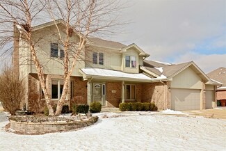 7403 Ridgefield Ln, Tinley Park, IL 60487
