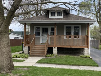 314 N Kinzie St, Thornton, IL 60476