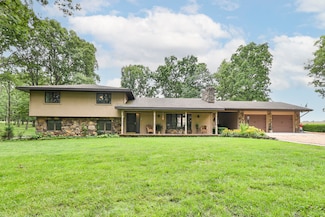 2620 Big Timber Rd, Marshfield, MO 65706