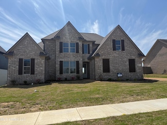 2483 E Beauvoir Place, Hernando, MS 38632