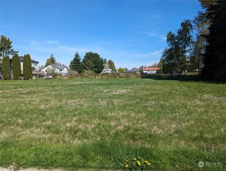 4 Patrick Dr, Burlington, WA 98233