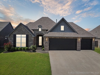 1502 E Roanoke Place, Broken Arrow, OK 74011
