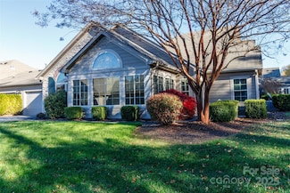 3546 S Bank Ct, Matthews, NC 28105