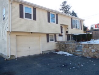 138 Tremont St, Brockton, MA 02301