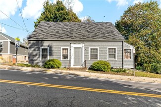 425 North Rd, Scituate, RI 02831