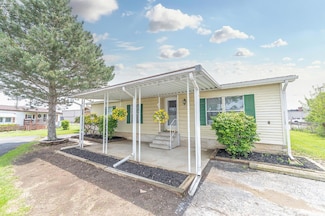 1203 Chateau Ct, Findlay, OH 45840
